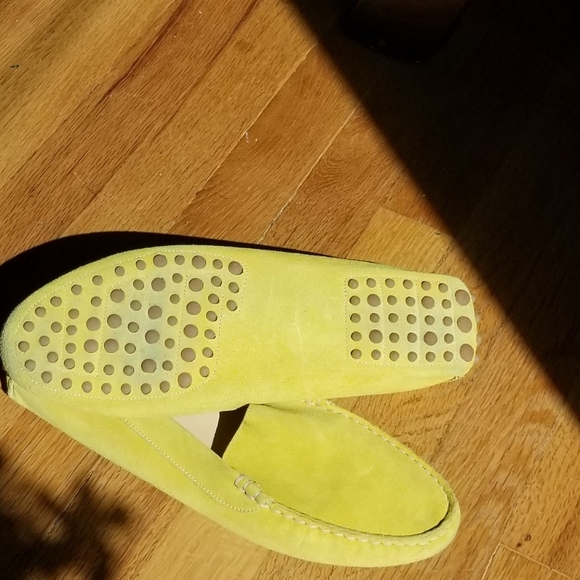 M. Gemi Suede Driving Moccasins - Picture 6 of 9